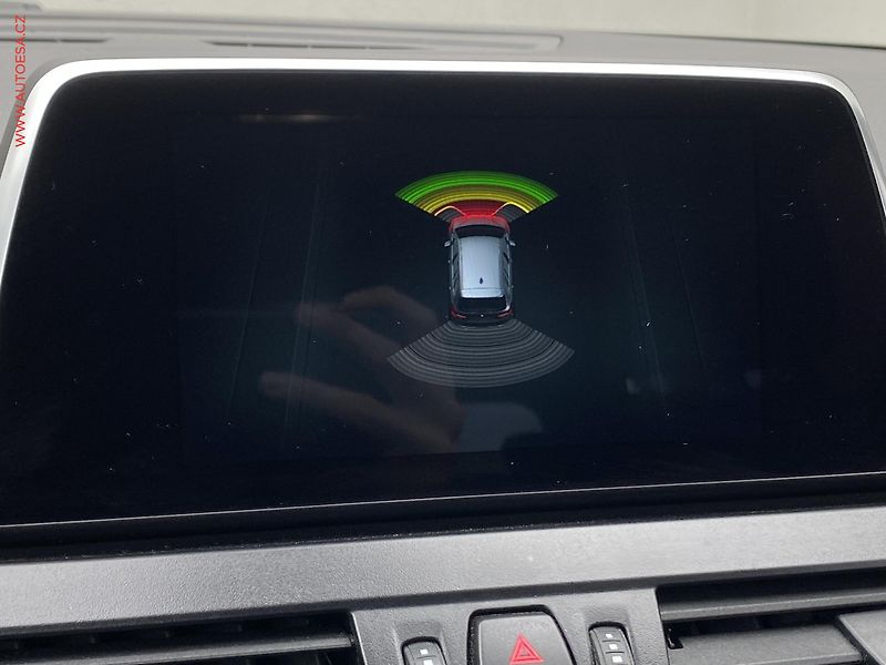 BMW Řada 2 (2018) 2.0d 220d, GranTourer, AT - fotka 19 z 20