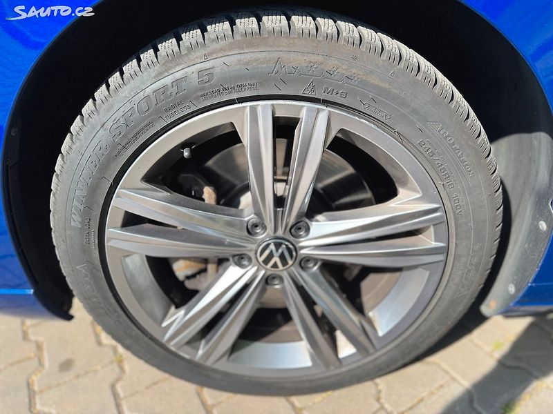 Volkswagen Arteon 2.0TSI 206kW Shooting Break - fotka 32 z 34