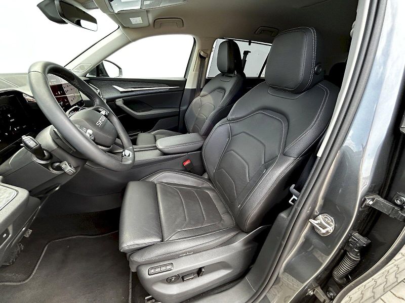Škoda Kodiaq (2025) 2.0 TDI 142kW 4x4 DSG Exclusiv - fotka 27 z 35