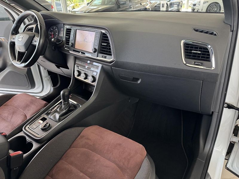 Seat Ateca 2,0TDI 140kW*4x4*DSG*XCELLENCE - fotka 11 z 34