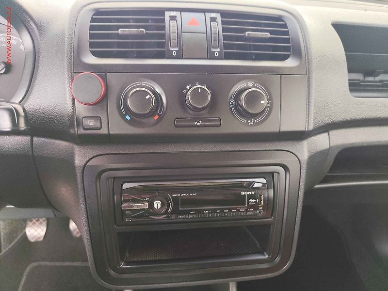 Škoda Fabia (2008) 1.2HTP, ČR, servis.kniha - fotka 11 z 16