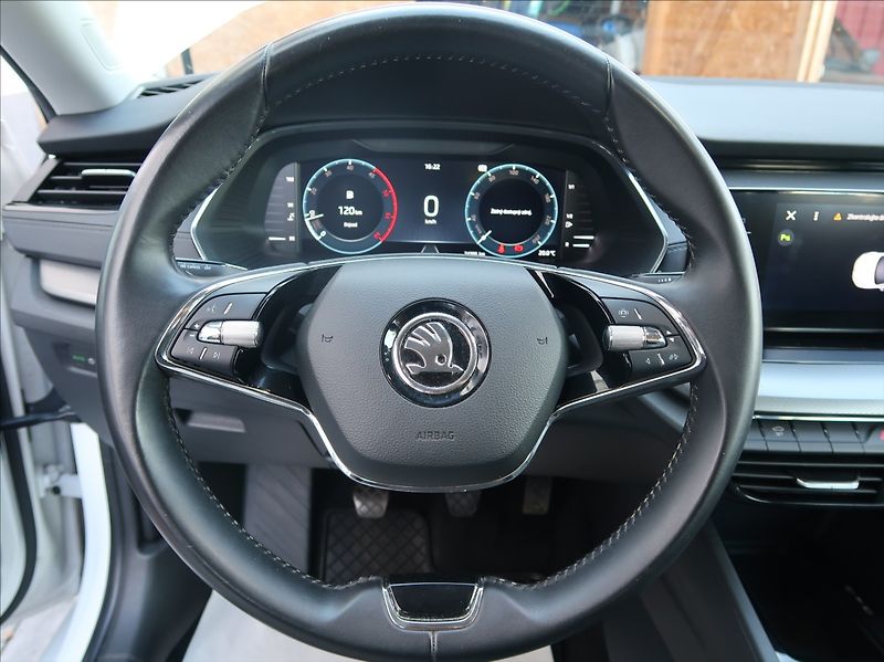 Škoda Octavia 2,0 TDi,1majČR,serv.kn.,DPH - fotka 15 z 25