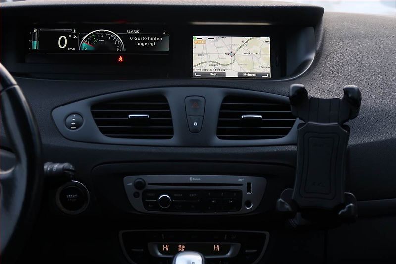 Renault Grand Scénic (2015) 1.5 dCi, Automat, Navi - fotka 12 z 21