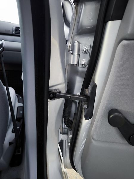 BMW Řada 3 320iAUTOMAT 6VÁLCŮ*BEZ KOROZE* - fotka 39 z 87