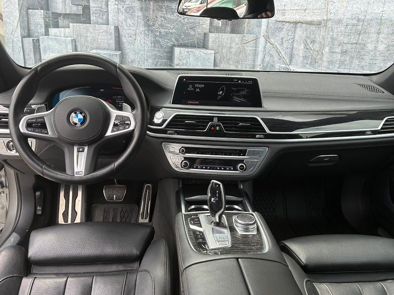 BMW Řada 7 (2020) 740i, 239KW, LONG, SOFT - fotka 21 z 44