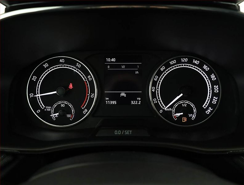 Škoda Fabia (2023) Style 1.0 TSI, ČR,1.maj - fotka 9 z 17