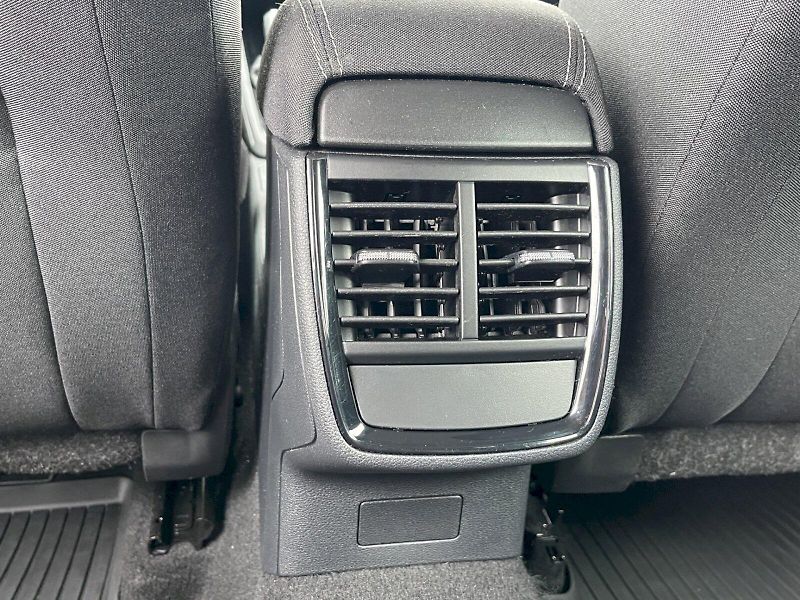 Škoda Scala (2024) 1.0 TSI 85kW Selection - fotka 24 z 34
