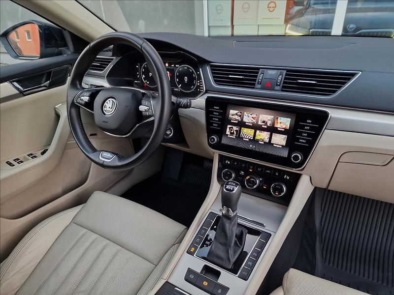 Škoda Superb 2.0TDI 147kW 4x4 DSG L&K,1Maj - fotka 39 z 50