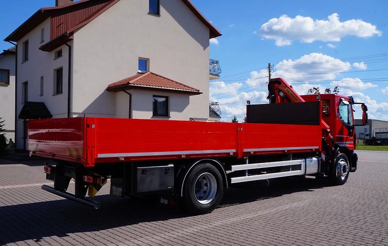 Iveco Eurocargo 180E28P 18 palet Palfinger - fotka 5 z 18