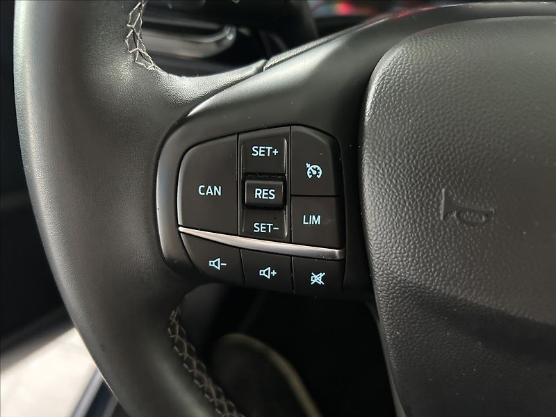 Ford Fiesta 1,0   EcoBoost,TITANIUM - fotka 14 z 22