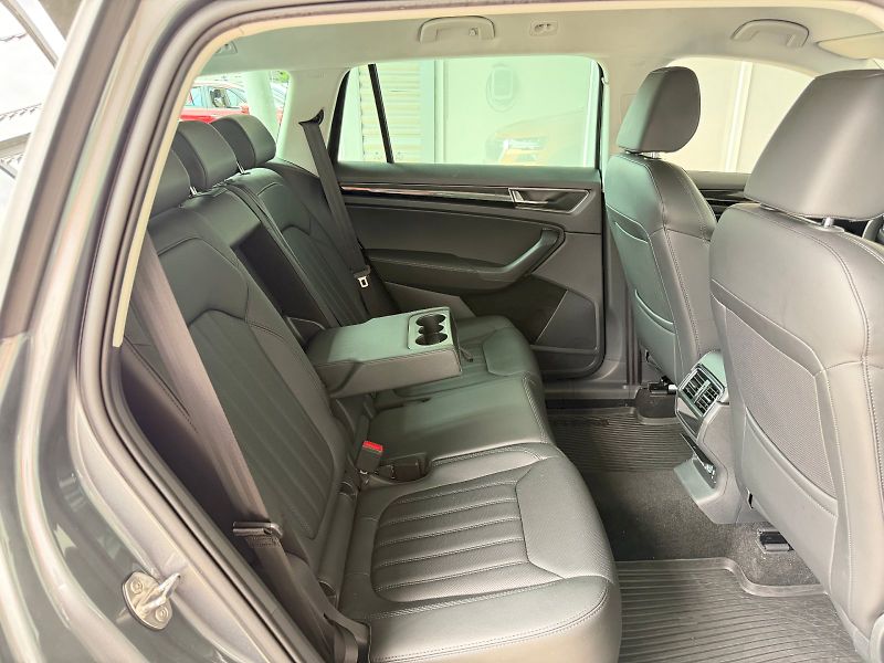 Škoda Kodiaq (2023) Laurin & Klement 1.5 TSI / 110 - fotka 26 z 29