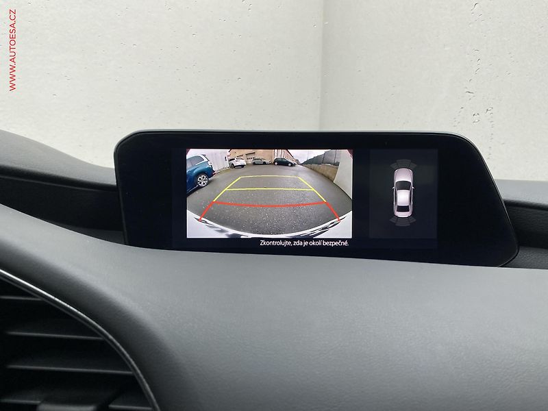 Mazda 3 (2019) 2.0 i Skyactiv, 1.maj,ČR - fotka 19 z 20
