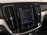 Volvo V60 CC D4 AWD MOMENTUM REZERVACE - náhled 36
