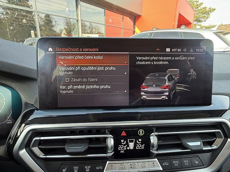 BMW X3 (2022) 30XD 210kW LASER PANORAMA CZ!! - fotka 34 z 43