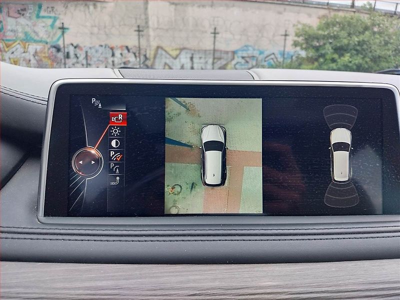 BMW X5 (2015) xDrive40d, 4X4, Automat, Kůže - fotka 17 z 24