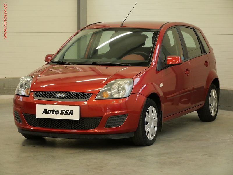 Ford Fiesta (2008) 1.2i, ČR, AC, STK1/28 - fotka 3 z 17