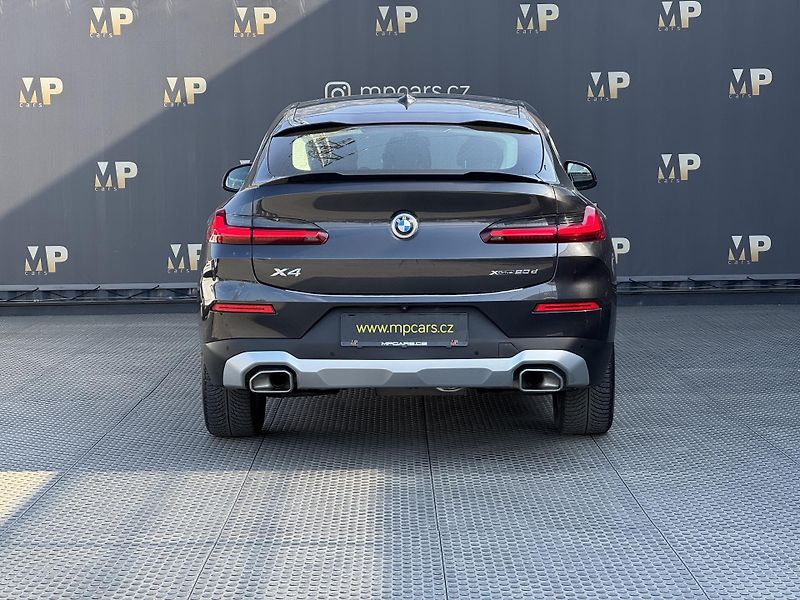 BMW X4 (2023) 2.0 xDrive20d, PANO, DPH, WIFI - fotka 8 z 44