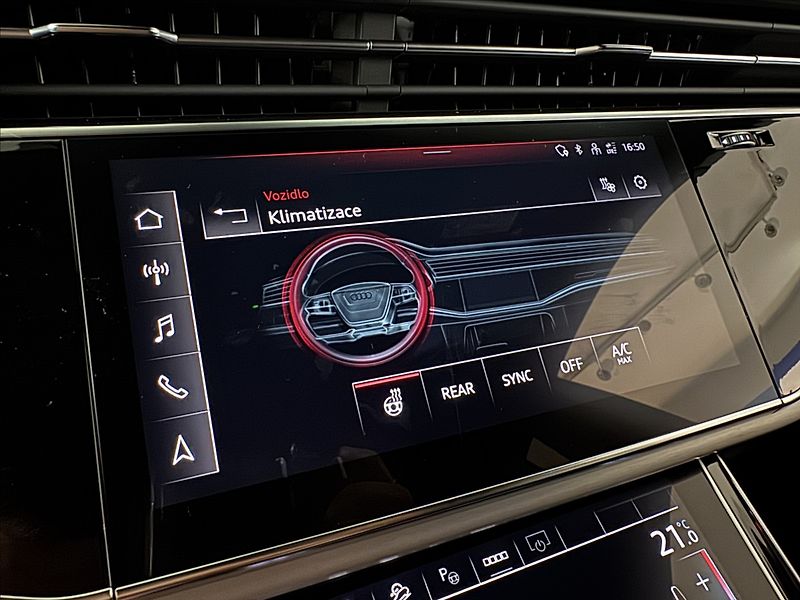 Audi Q8 3,0 TDi  S-Line HD LED Záruka - fotka 45 z 50
