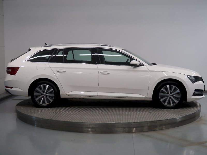 Škoda Superb (2021) STYLE 2.0TDI 110KW TAŽNÉ - fotka 8 z 40