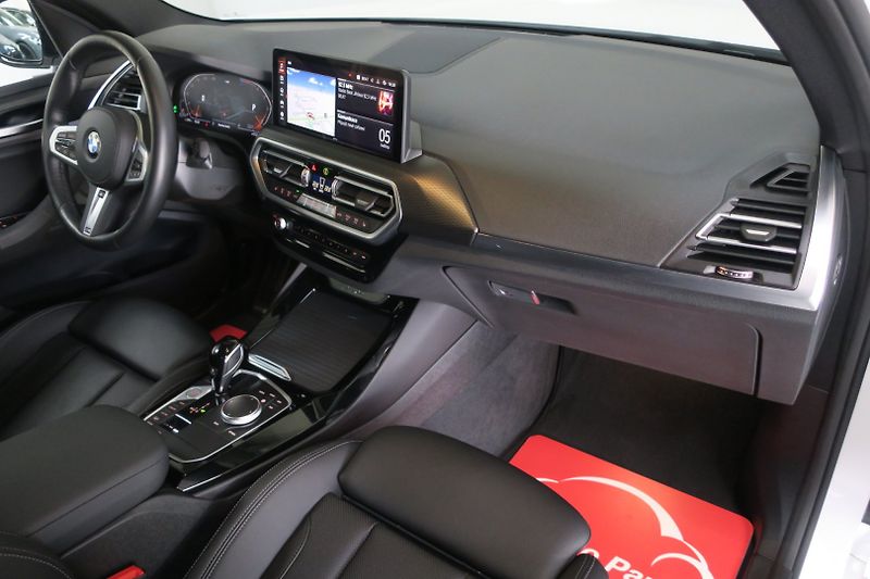 BMW X3 (2022) M Sport xDrive 20d, Nez. top. - fotka 36 z 48