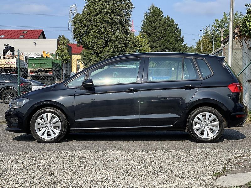 Volkswagen Golf Sportsvan 1.4TSi 92kw DSG KLIMA - fotka 4 z 48
