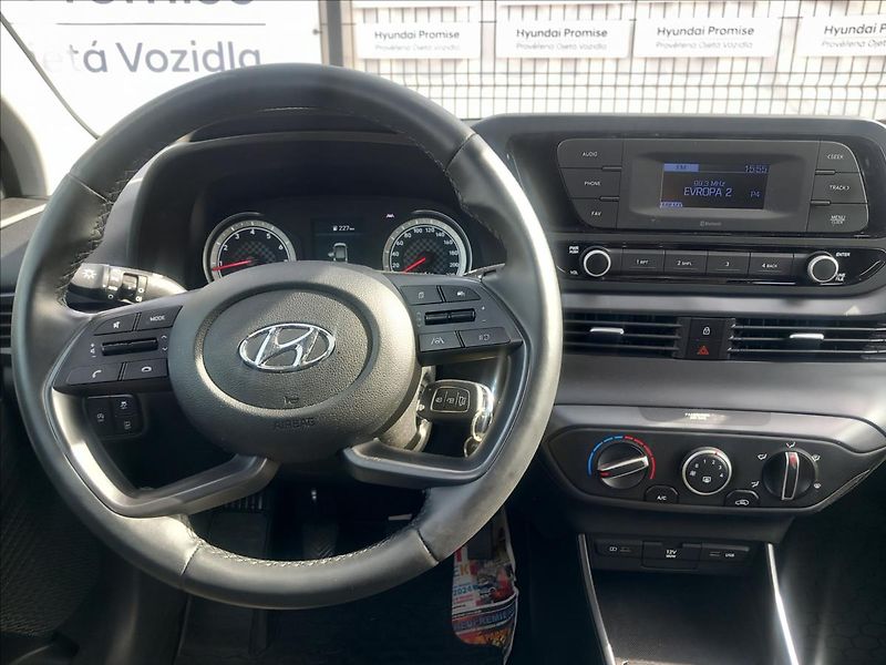 Hyundai i20 1,2 COMFORT CLUB - fotka 9 z 22