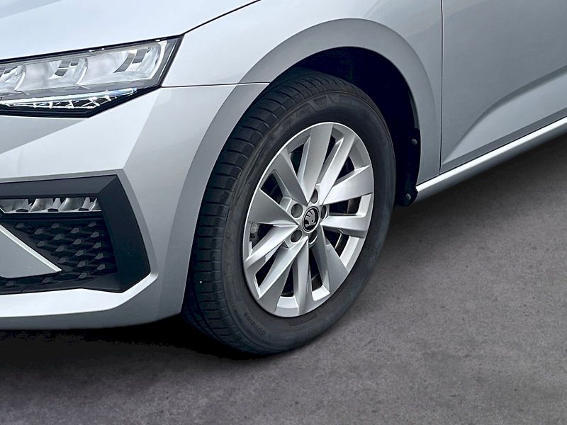 Škoda Scala (2025) Selection 1.0TSi 85kW 6°manuál - fotka 30 z 30
