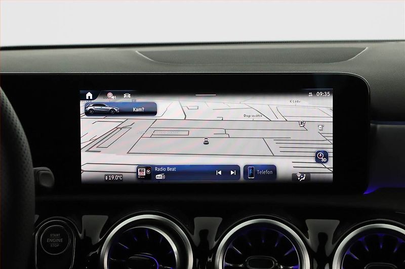 Mercedes-Benz Třídy A (2025) A 250 e, AMG Line, Navigace - fotka 14 z 24