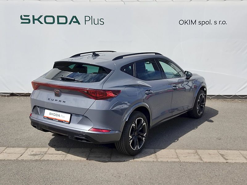 Cupra Formentor (2021) 2,0 tsi 140 Kw DSG 4Drive - fotka 2 z 39