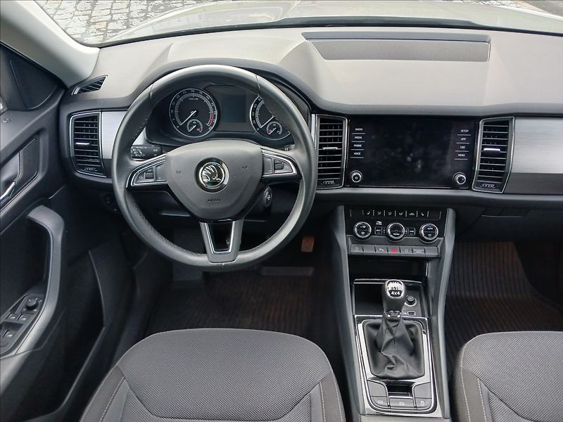 Škoda Kodiaq 2,0 TDI 4x4 AMBITION 1. maj- - fotka 15 z 24