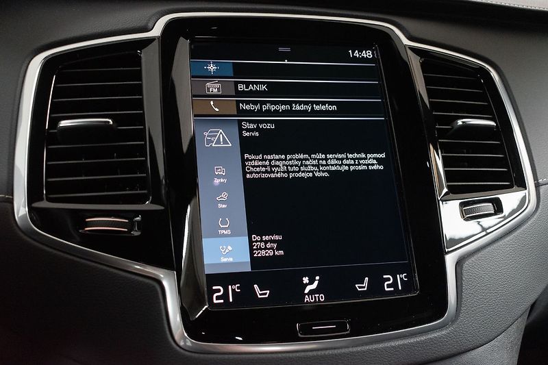 Volvo XC90 B5 AWD R-DESIGN*POLESTAR CHIP* - fotka 30 z 46