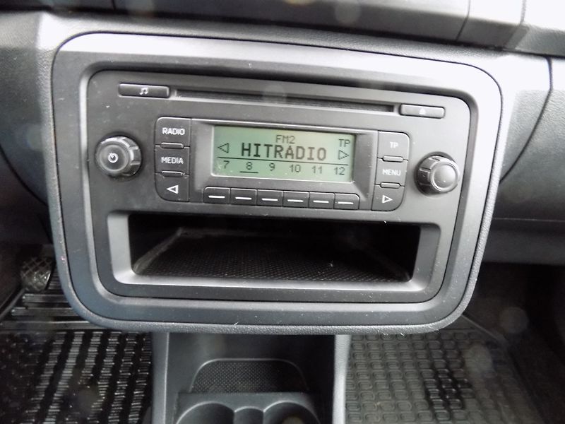 Škoda Fabia (2013) 1.2TSi/Klimatizace/ - fotka 27 z 29