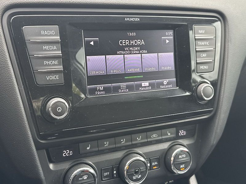 Škoda Octavia (2013) 2.0 TDI CR DPF Elegance - fotka 18 z 29