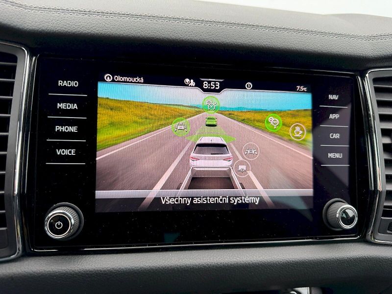 Škoda Kodiaq (2023) 2.0 TDI 110kW DSG 7 míst Style - fotka 17 z 35