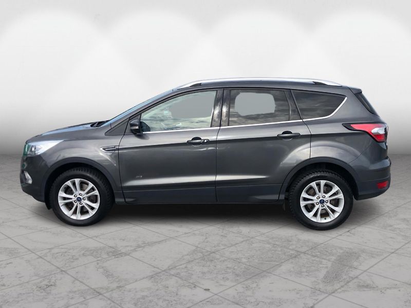Ford Kuga 2.0 TDCi - fotka 3 z 29