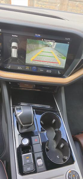 Volkswagen Touareg (2019) 4,0 TDi V8, R-Line, nez.topení - fotka 13 z 18
