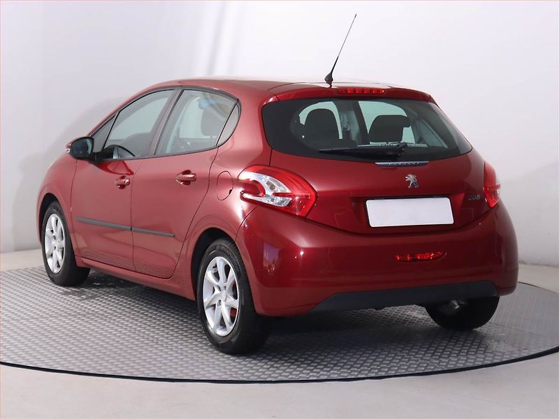 Peugeot 208 (2012) 1.2 PureTech, Serv.kniha - fotka 4 z 17