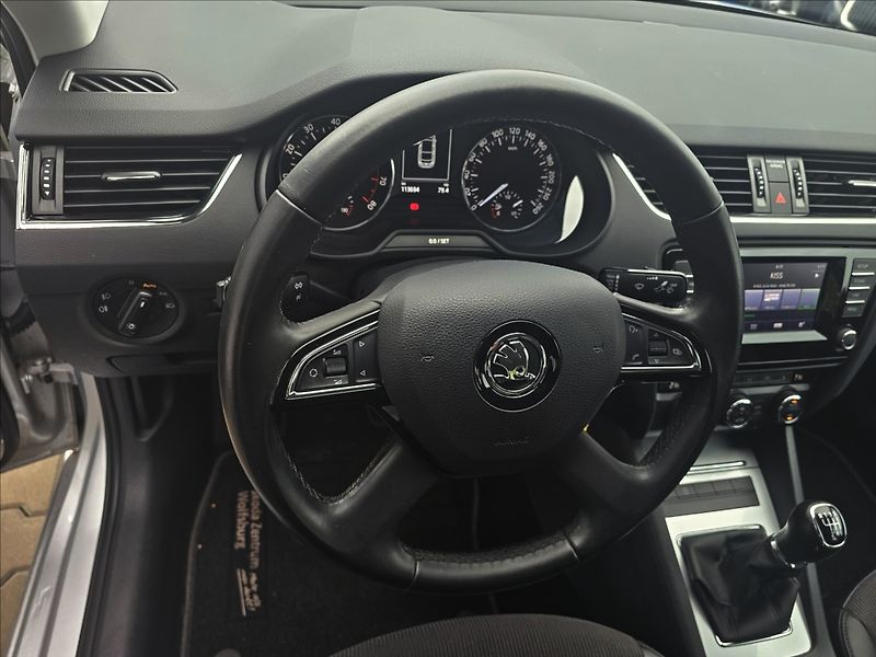 Škoda Octavia III 1,4TSi 103KW Elegance - fotka 12 z 44