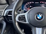 BMW Řada 5 M550i xDrive - náhled 11