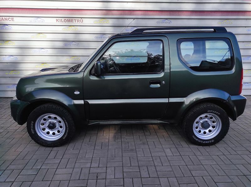 Suzuki Jimny 1,3DOHC 16V 62kW,4x4,Face,TZ - fotka 2 z 26