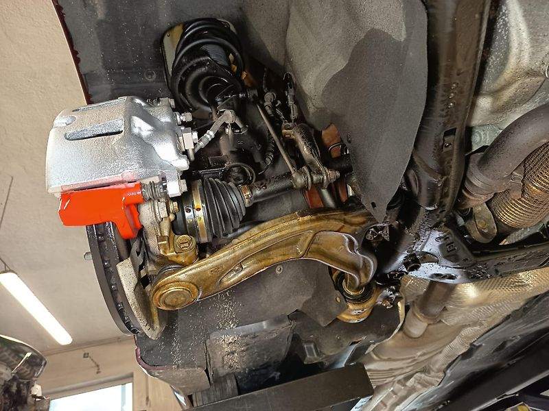 Chrysler Pacifica (2019) 3,6L SPORT, REZERVACE - fotka 39 z 48