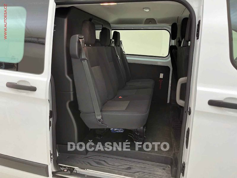 Ford Transit Custom (2022) 2.0TDCi L2 6míst, Trend - fotka 15 z 19