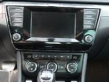 Škoda Superb (2015) 2.0 TDi 4x4, ČR, Style, DSG - náhled 13