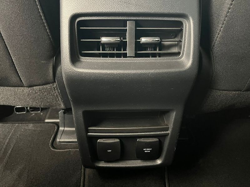 Ford S-MAX 2.5 Duratec HEV LED - fotka 31 z 64