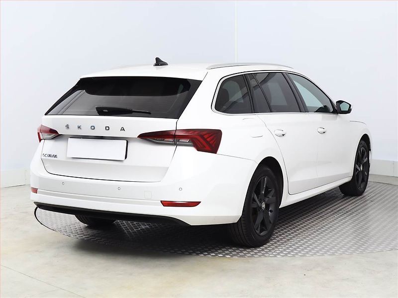 Škoda Octavia (2020) Style 1.5 TSI, Serv.kniha - fotka 5 z 18