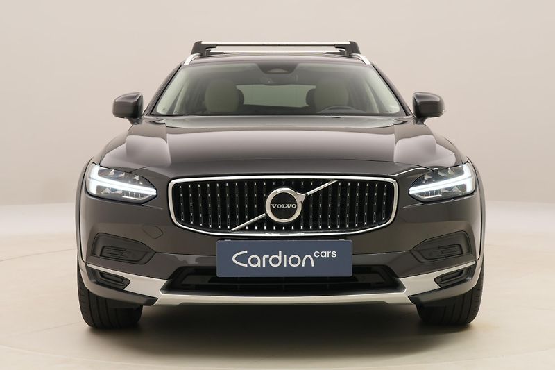 Volvo V90 CC B4 AWD CORE AUT CZ - fotka 15 z 52