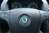 Škoda Octavia (2008) Laurin&Klement 2.0 TDI - náhled 19