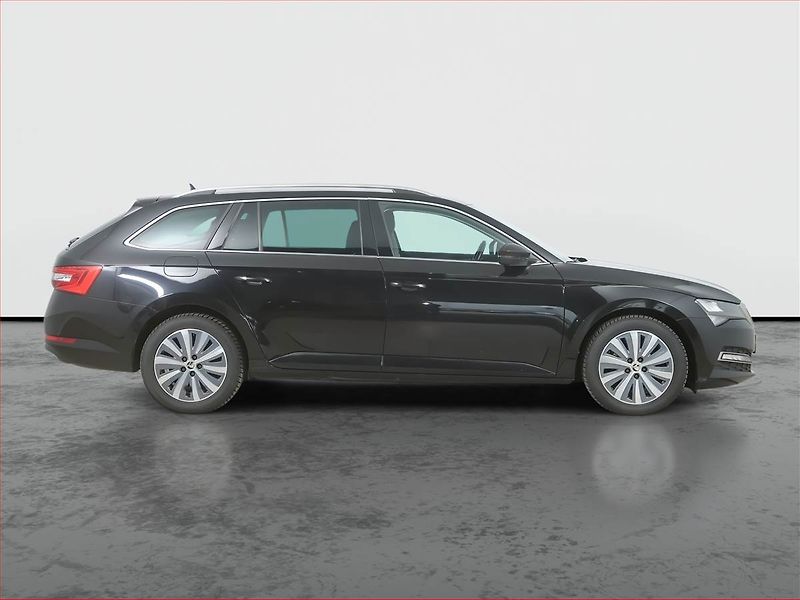 Škoda Superb (2021) Style 1.5 TSI, ČR,1.maj, Kůže - fotka 6 z 6