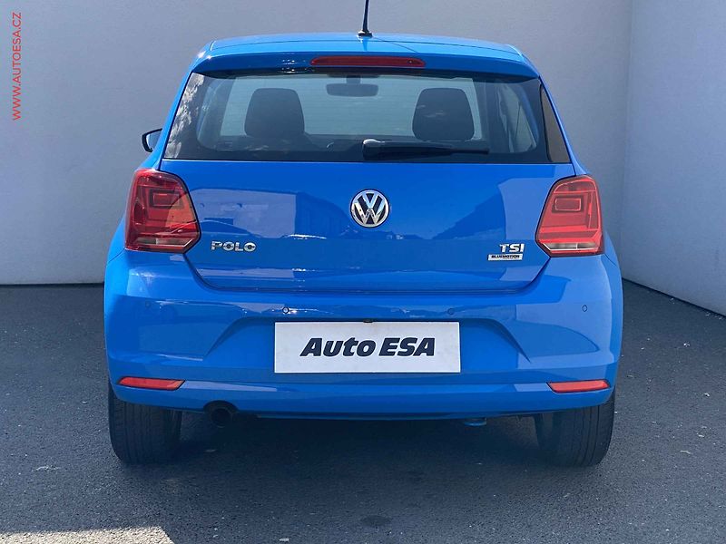 Volkswagen Polo (2014) 1.2 TSi, AC, kamera - fotka 5 z 18