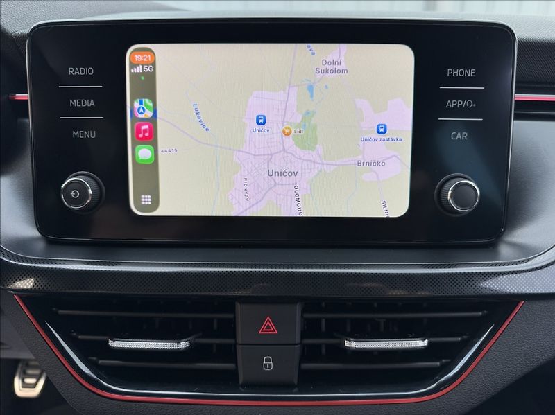 Škoda Scala 1,5 TSI Monte Carlo původ ČR - fotka 38 z 50